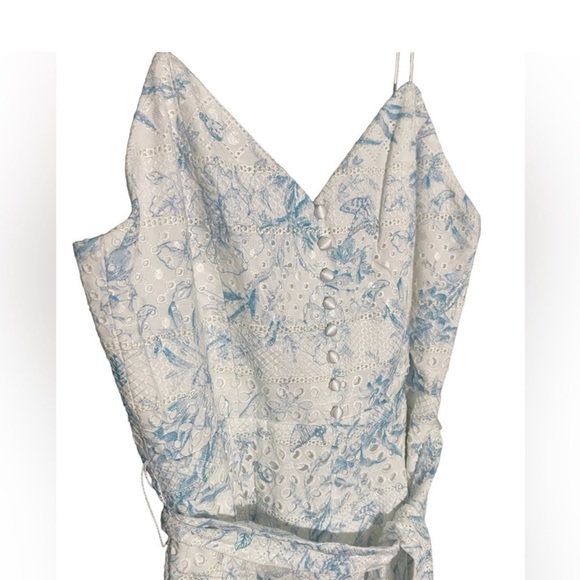 Alice + Olivia Elegant Jumpsuit - Picture 6 of 7